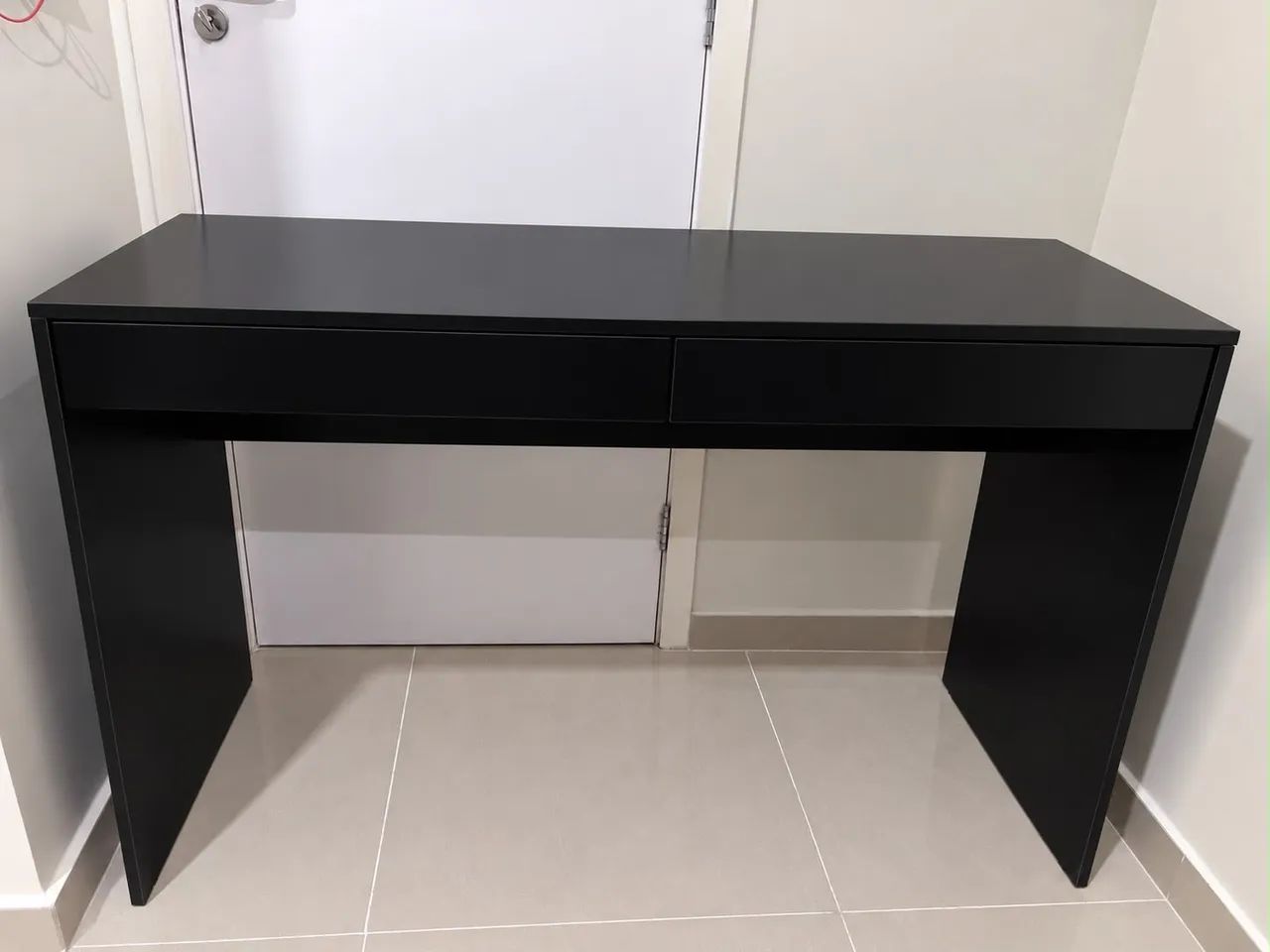 Mesa de escritório/ escrivaninha 