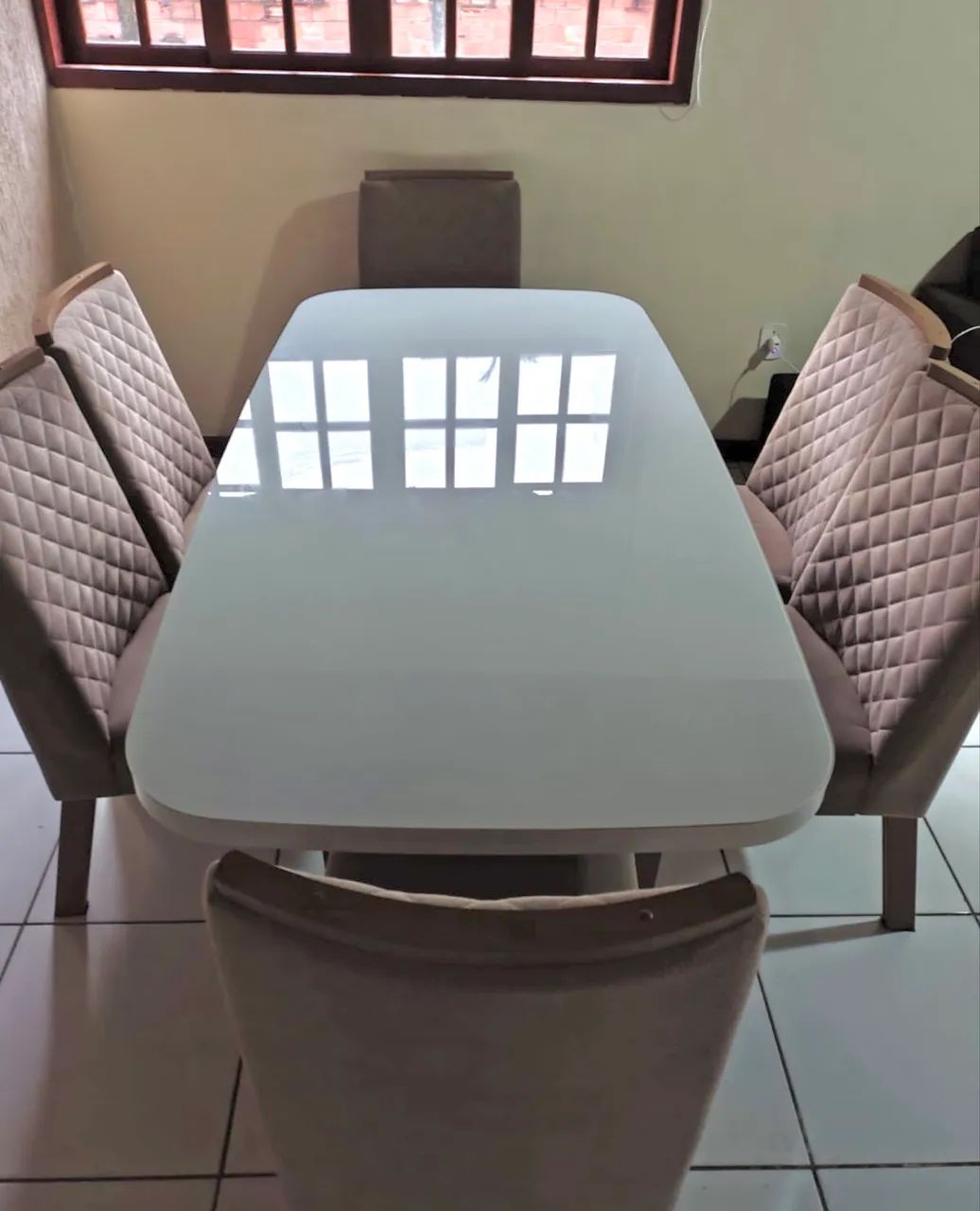 Mesa com 6 cadeiras  - Foto 4