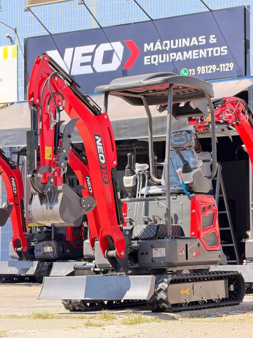 Mini escavadeira 1800kg 