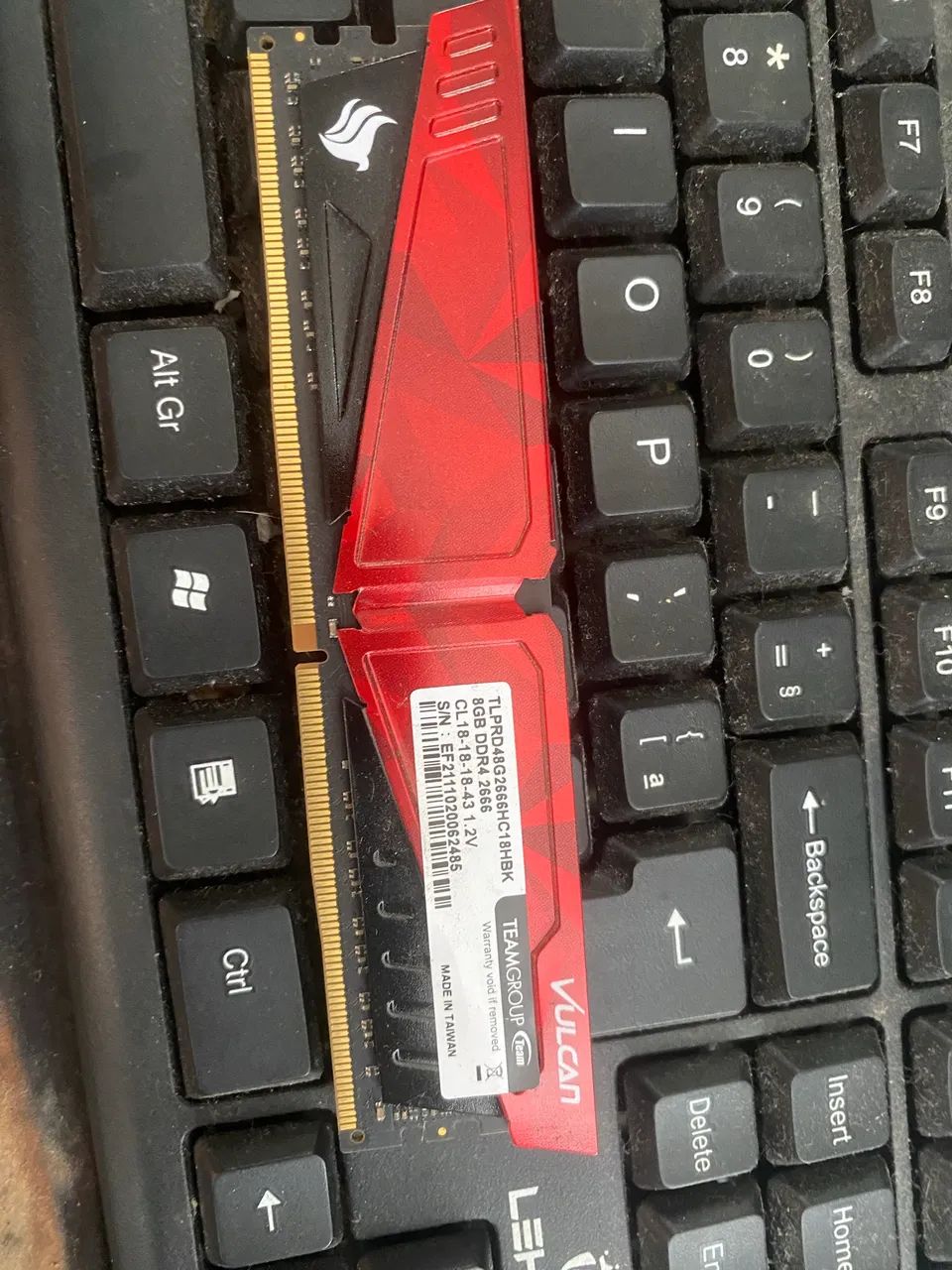 PENTE DE MEMÓRIA DDR4 8G