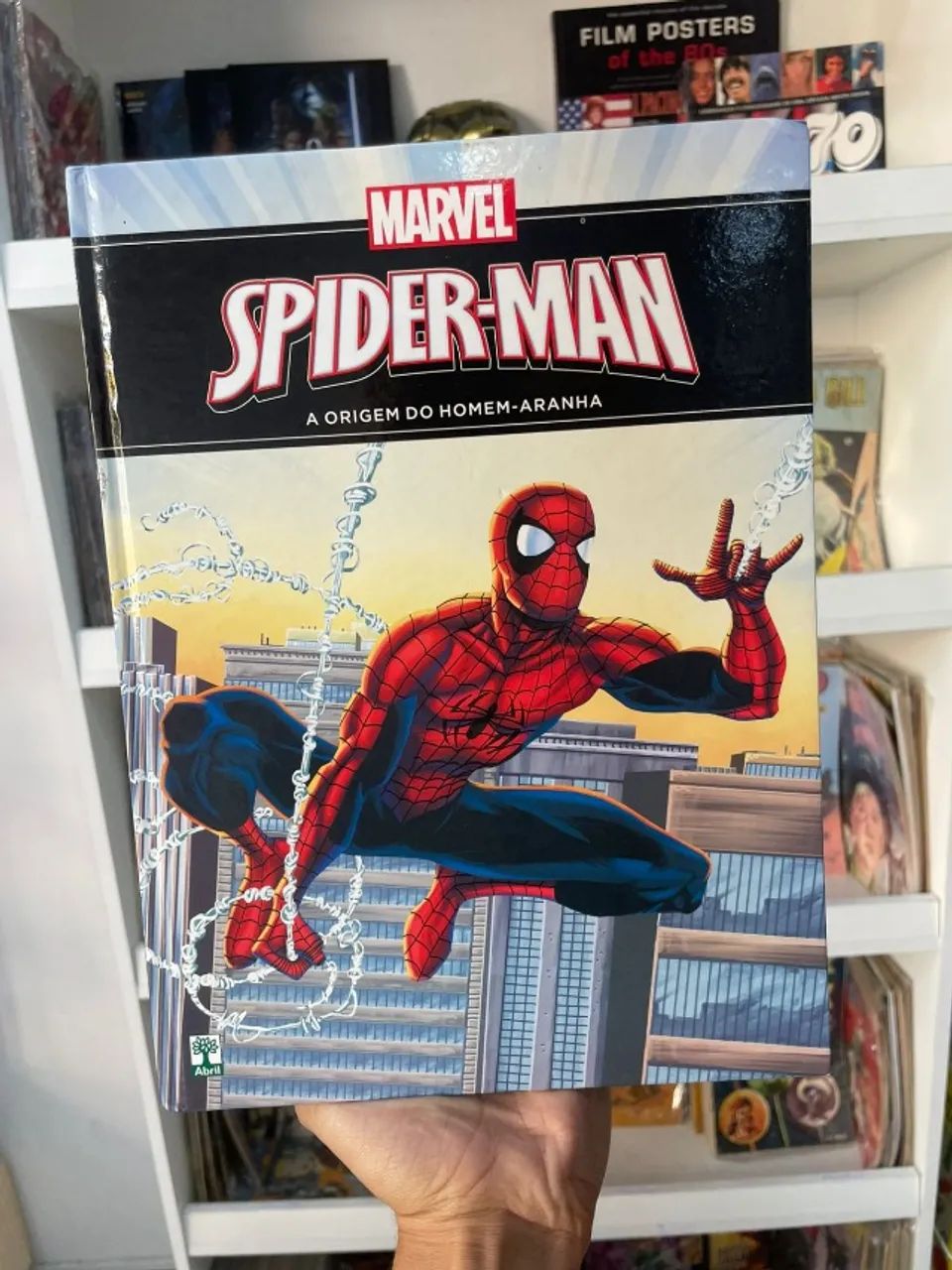 LIVRO MARVEL SPIDER-MAN: A ORIGEM DO HOMEM-ARANHA - CAPA DURA USADO - Foto 2