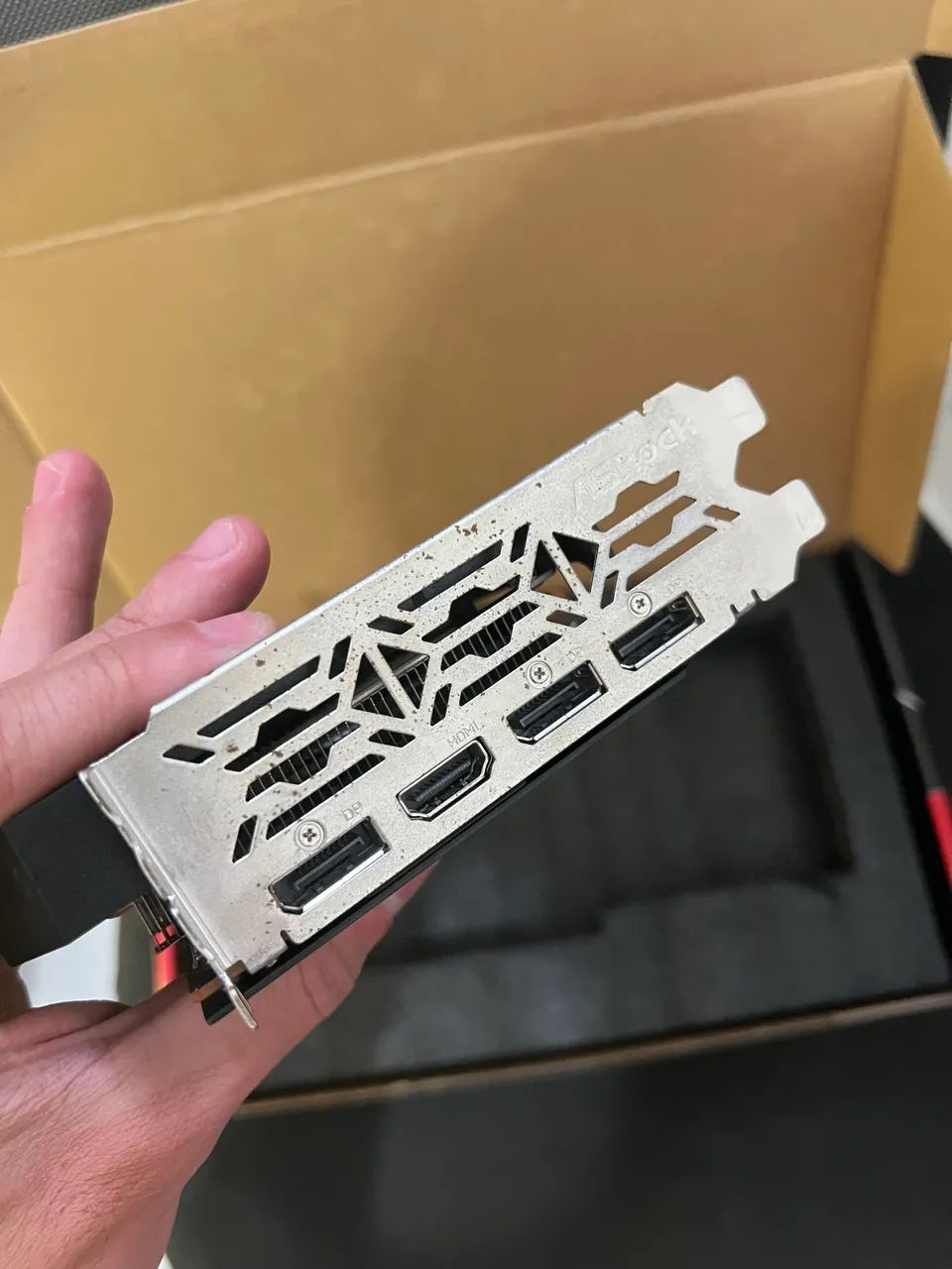 Placa de vídeo RX 6600 - Único dono, como nova, caixa original  - Foto 3