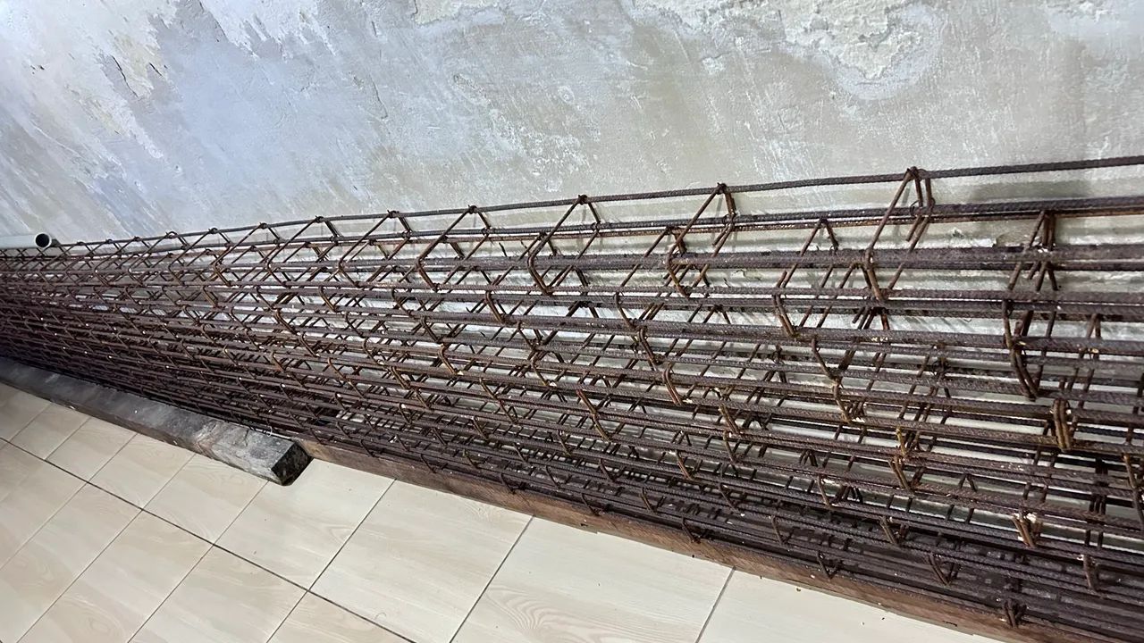Coluna de ferro / radier480031031144622085