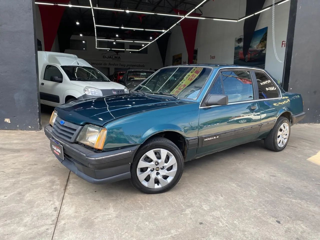 Chevrolet Monza 1989