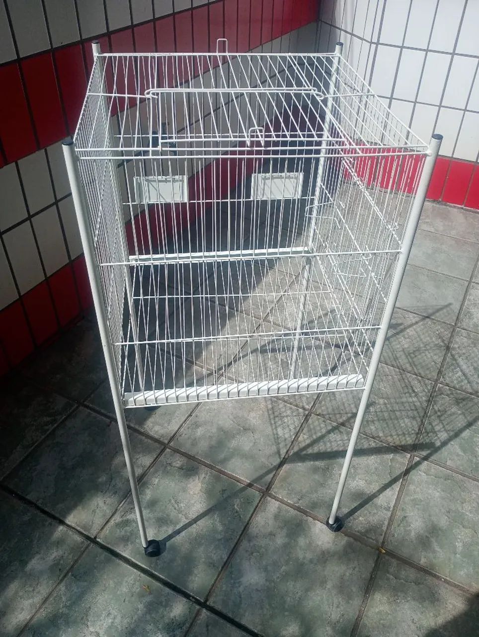 Gaiola periquito/papagaio nova - Foto 2