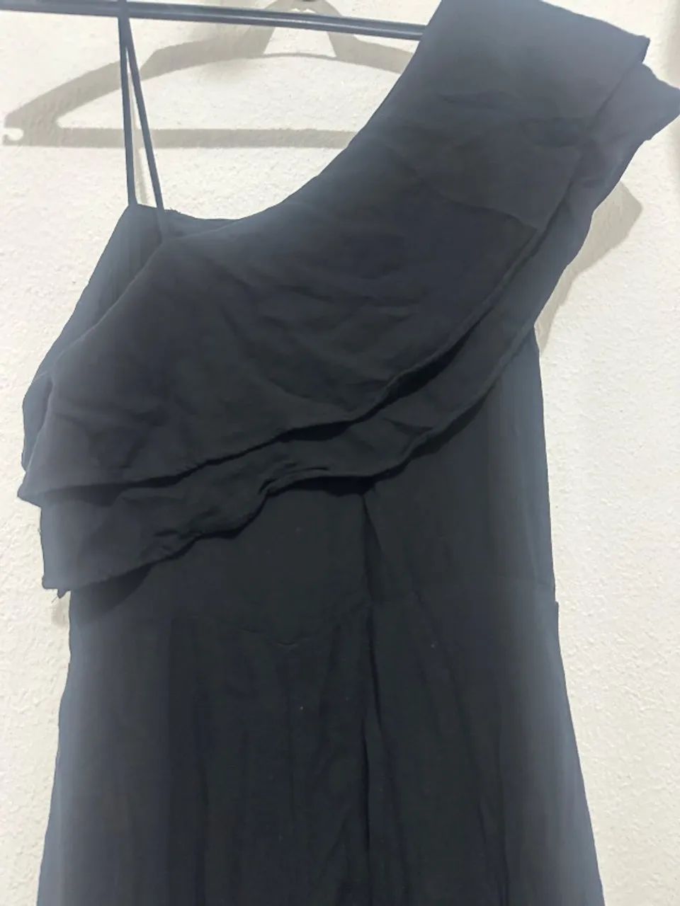 Vestido longo preto com fenda - Foto 2