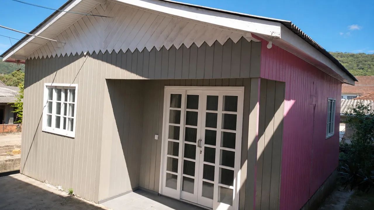 Terreno com 2 Casas no Bairro Jardim Janaína - Biguaçu - Foto 4