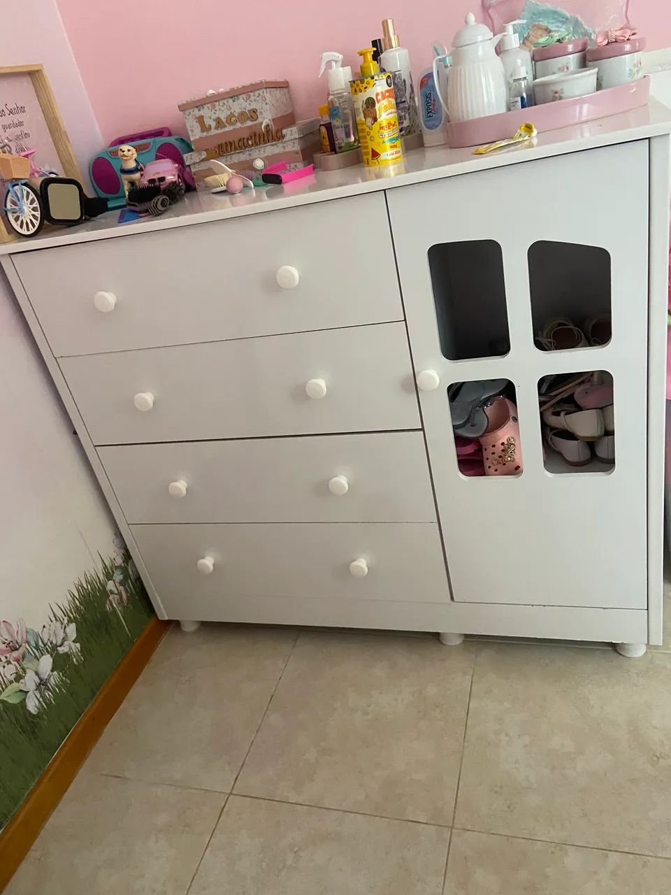 CÔMODA TOKSTOK EXCELENTE MATERIAL EM MDF - Foto 2