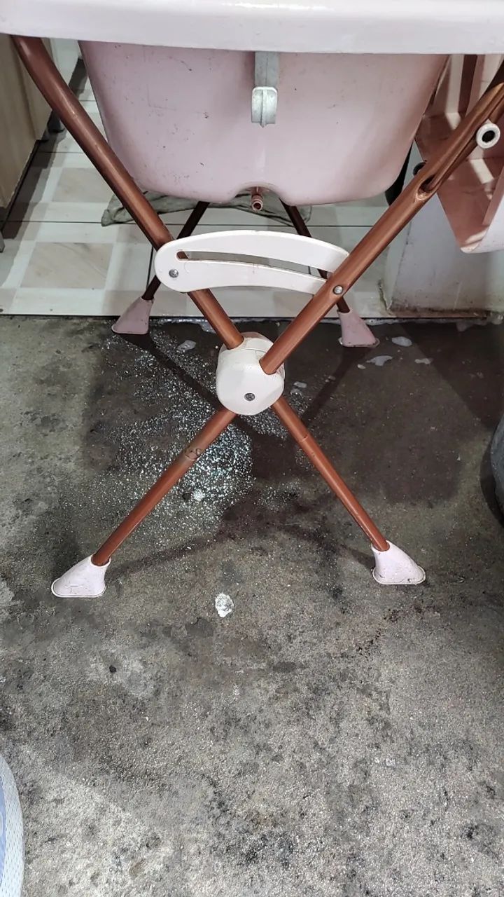 Banheira Rosa - Para bebês  - Foto 3