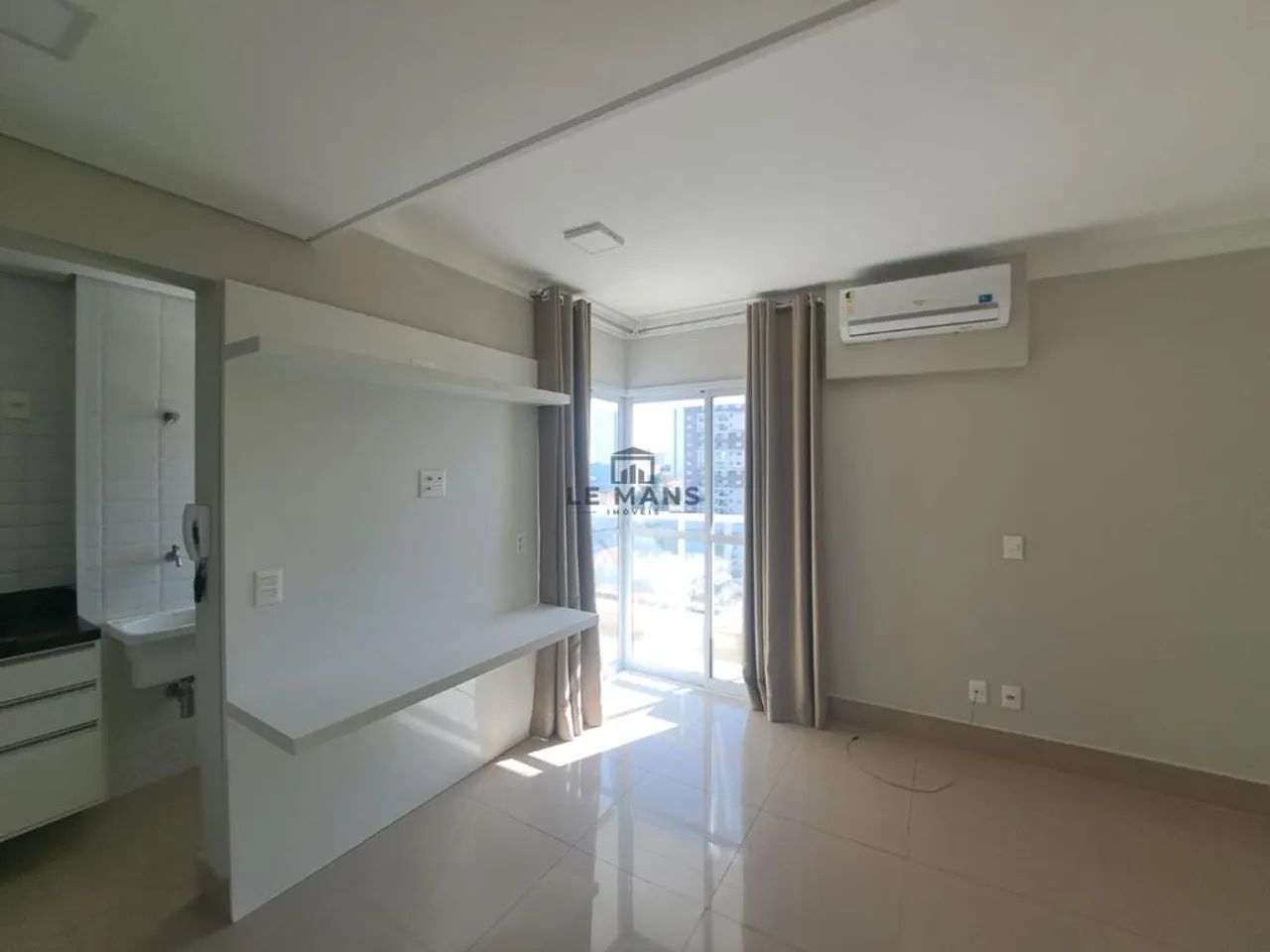 Apartamento para alugar no Edifício Studio Holland no bairro Alto em Piracicaba/SP