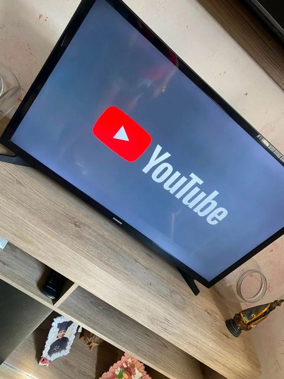 TV SMART 32 SAMSUNG FUNCIONANDO TUDO PERFEITAMENTE COM NETFLIX ABERTA MORO EM CG - Foto 4