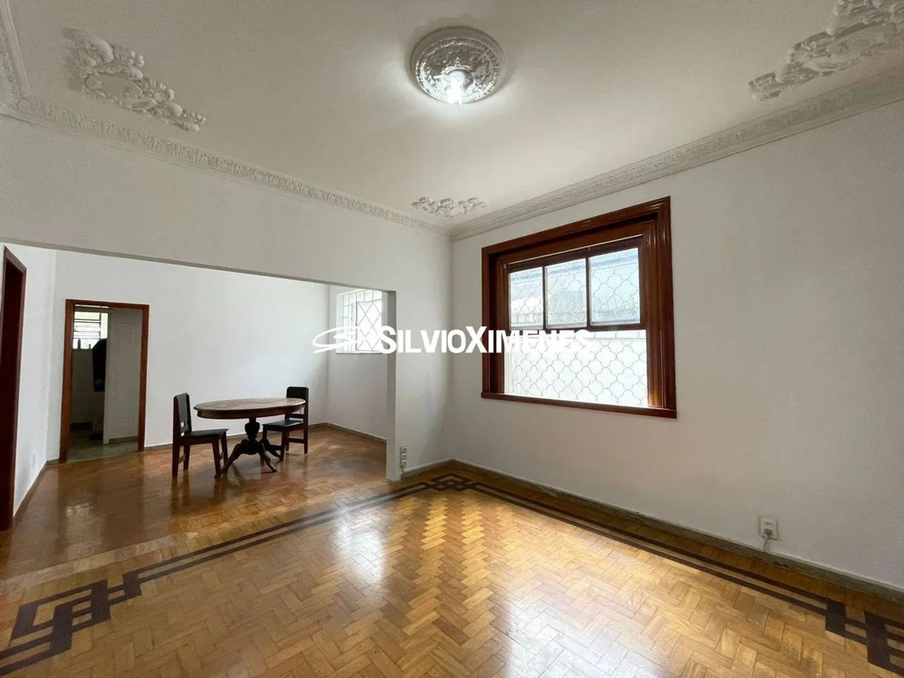 Misto  Residencial e Comercial no Carmo com 263,00 (M²), 4 Quartos e 2 Vagas para Aluguel - Foto 2