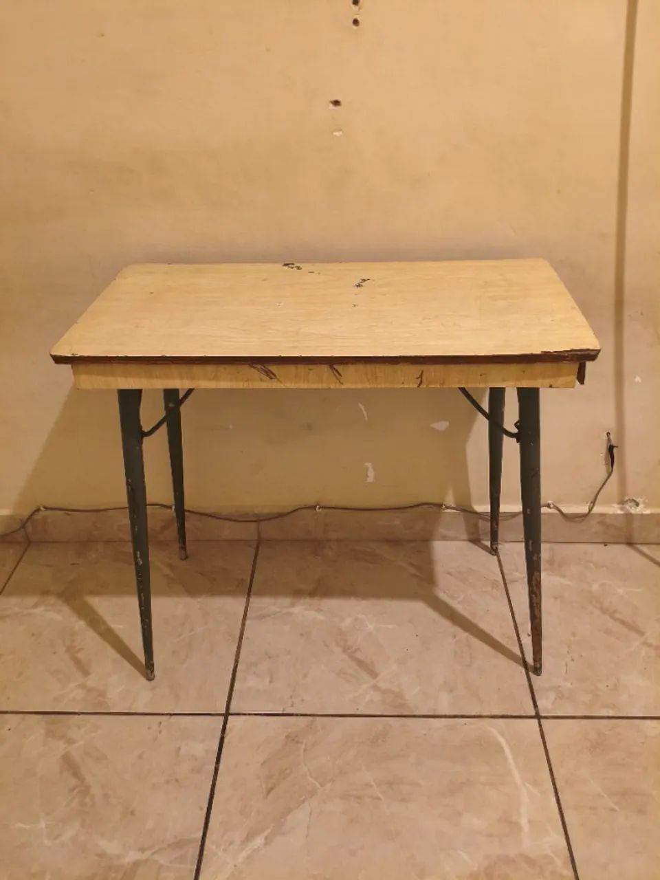 Mesa pequena