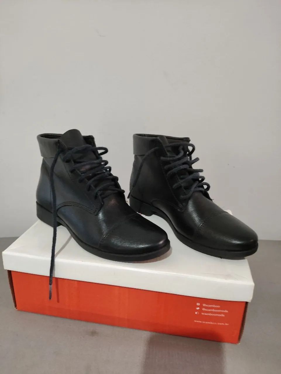 Bota Scamboo Couro Nova 