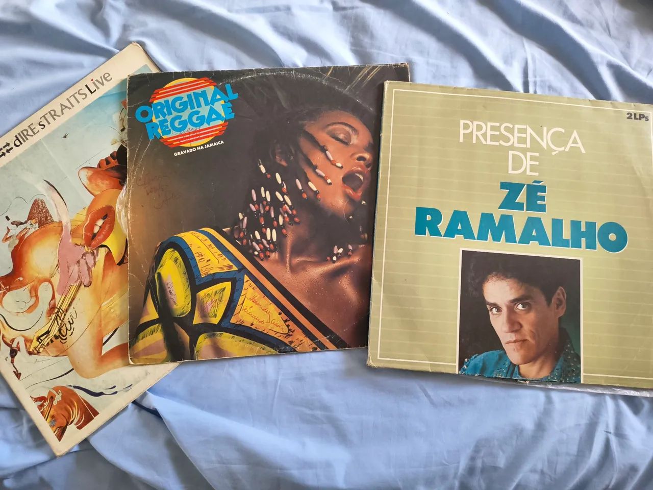 Coleção de CDs e Vinis variados e raros