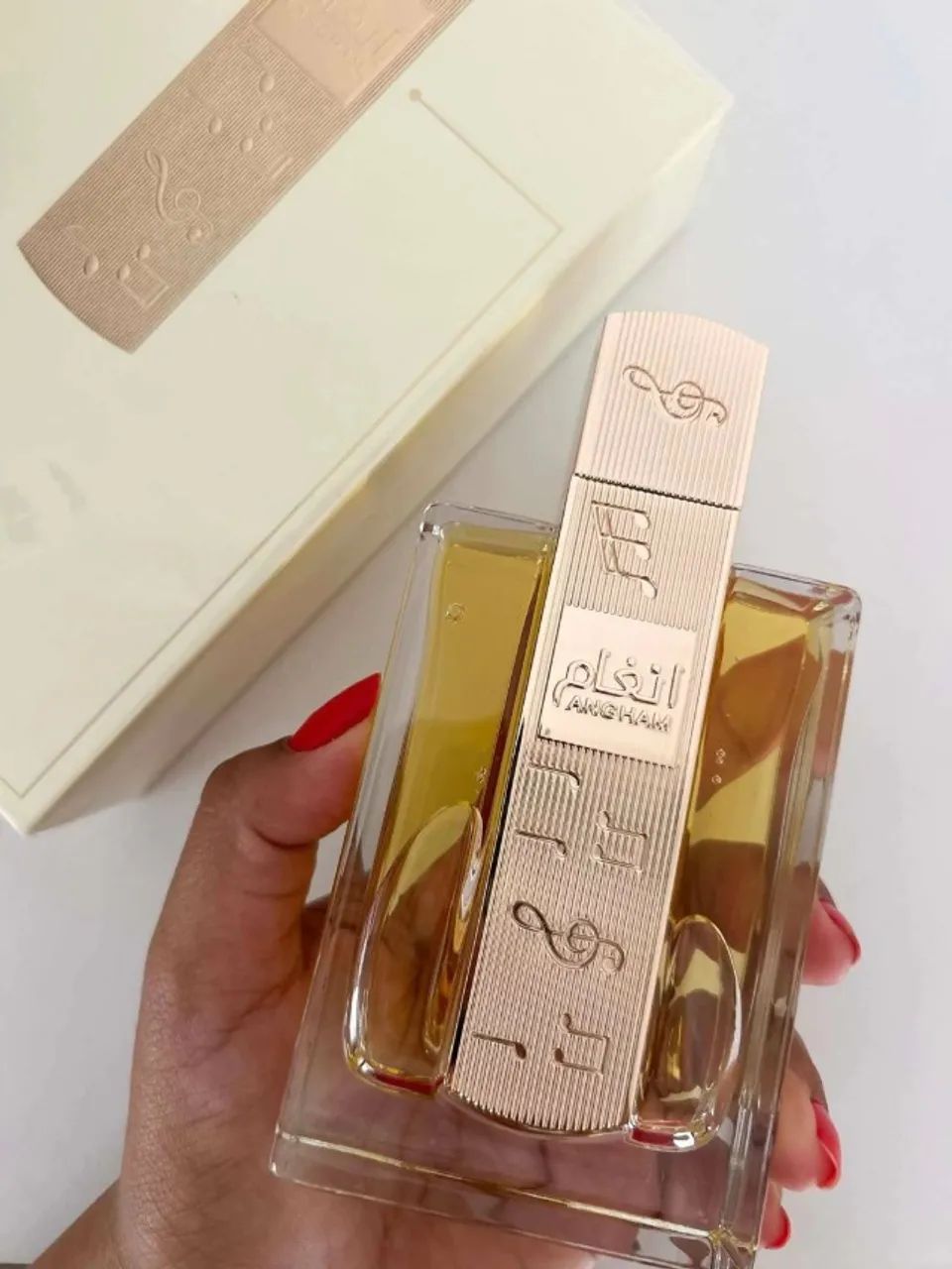 Perfume Angham Lattafa Eau De Parfum - 100ml  - Foto 3