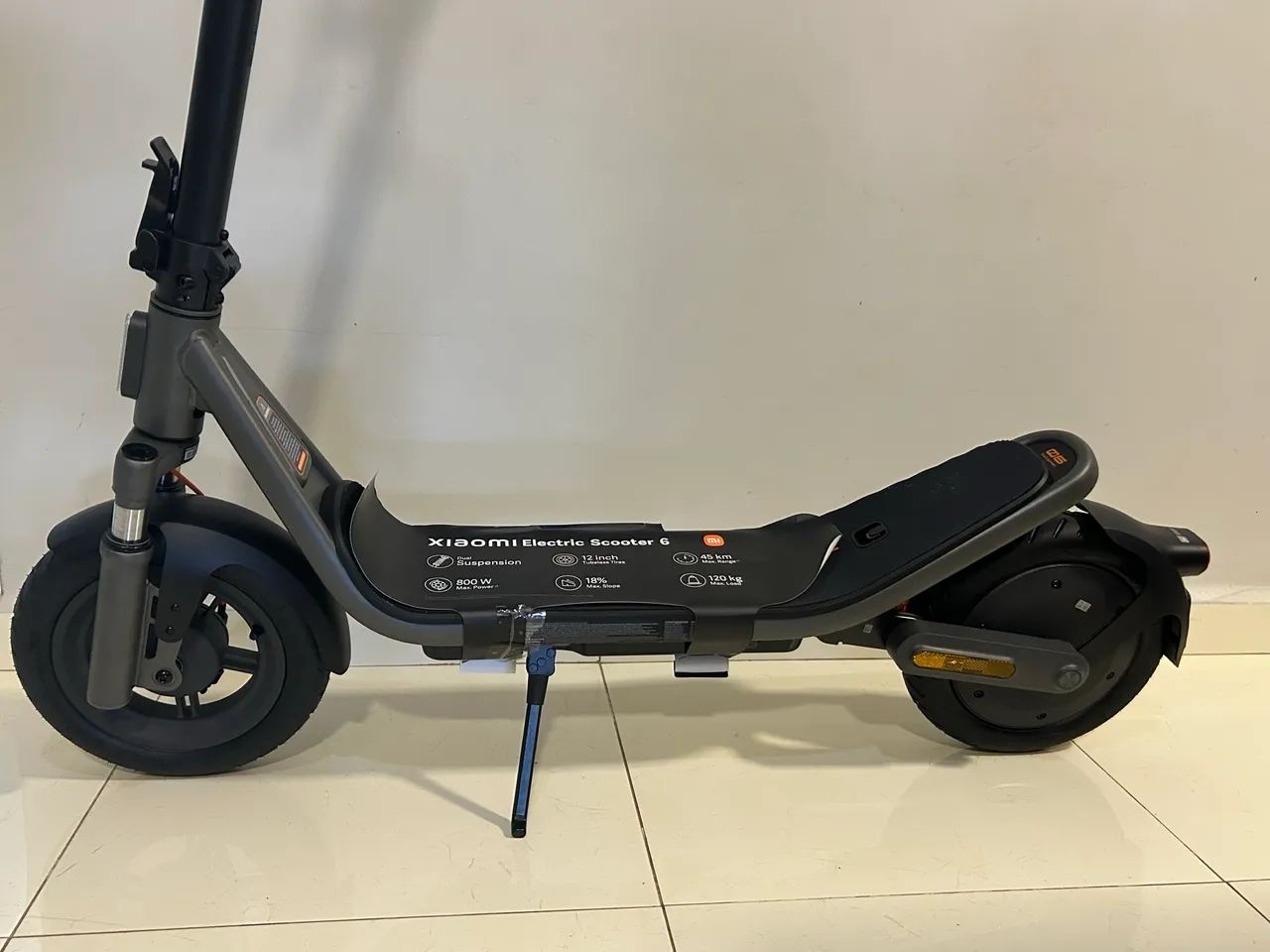 Patinete Xiaomi Scooter 6 Rodas 12 polegadas e potência motor de 800watts - Foto 4
