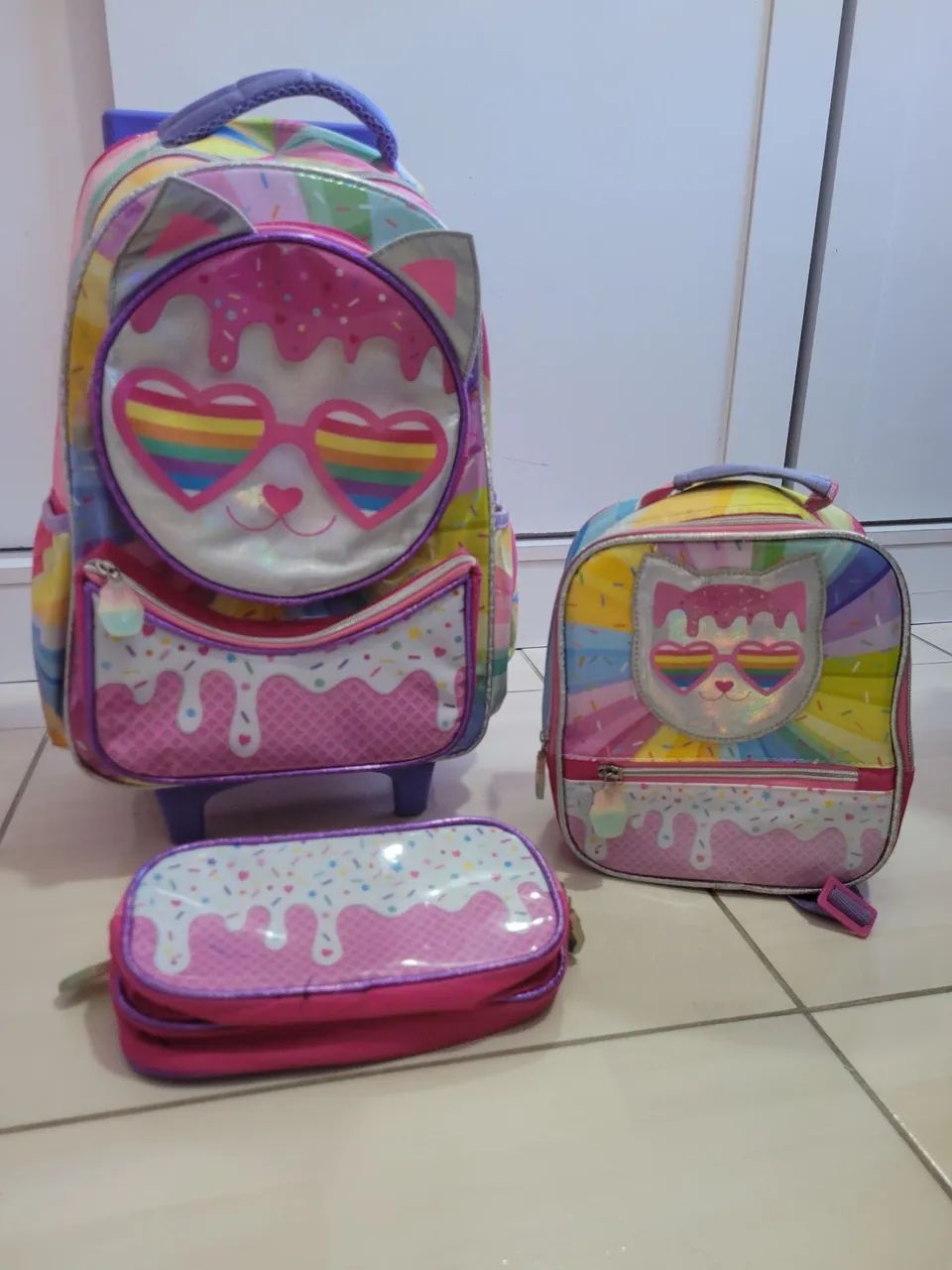Kit mochila com rodinha infantil 