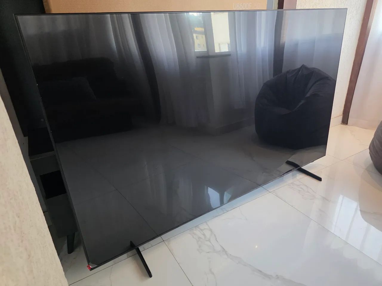 Samsung Smart TV 85" Crystal UHD 4K
