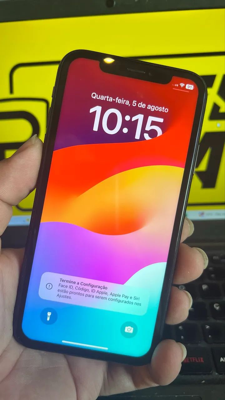 iPhone XR 64gb preto  - Foto 2