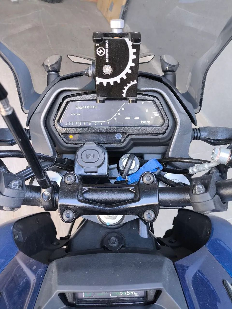 Bajaj Dominar D400 2025/2025 - Foto 3