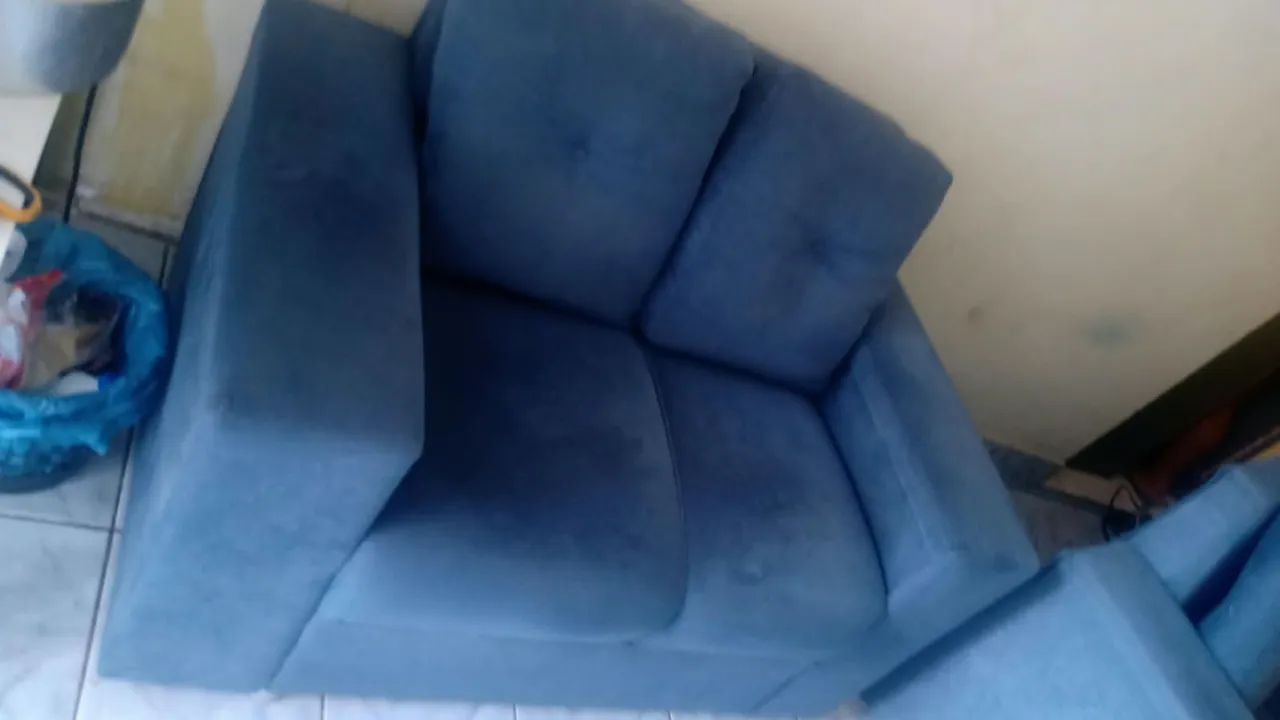 Cuida jogo de sofá semi novo 700 cama box de casal normal 300 - Foto 2