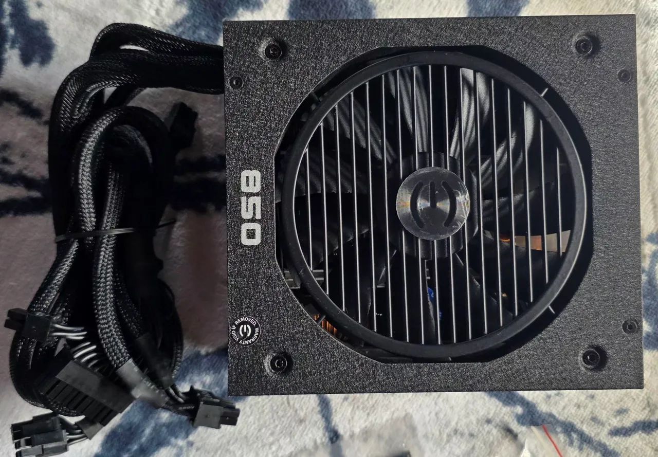Fonte EVGA 850BQ em excelente estado de conservação. - Foto 5