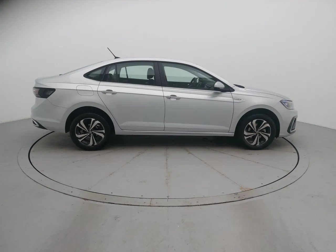 Volkswagen Virtus TSI 1.0 Flex 12V 4p Aut., foto 6 de 18