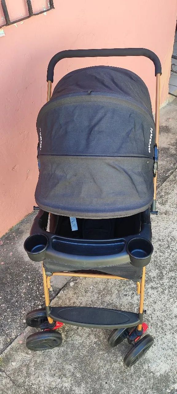 Carrinho de bebê e bebê conforto  - Foto 2