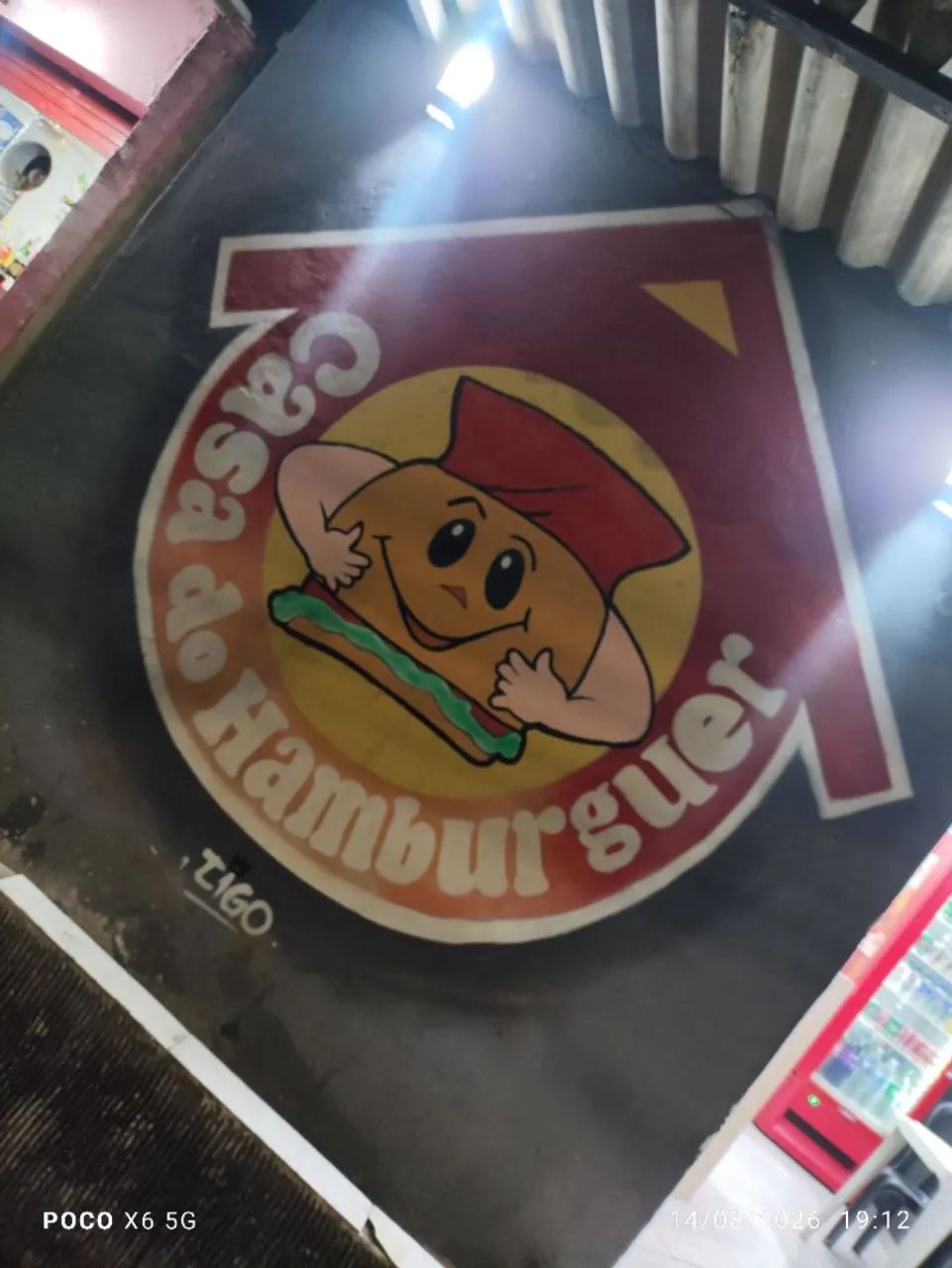 Vendo hambúrgueria com tudo dentro! 