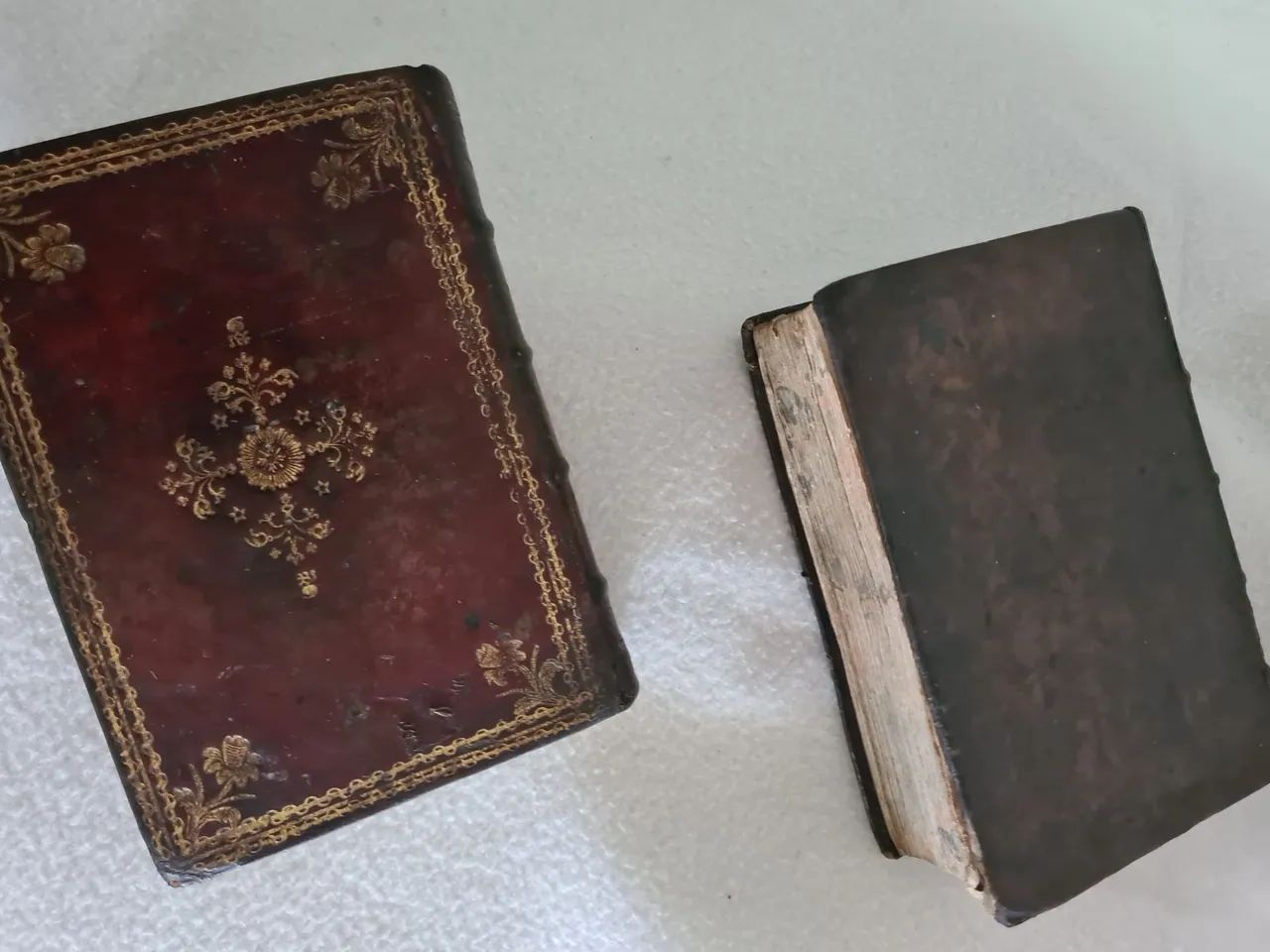 Livro antigo - Foto 4