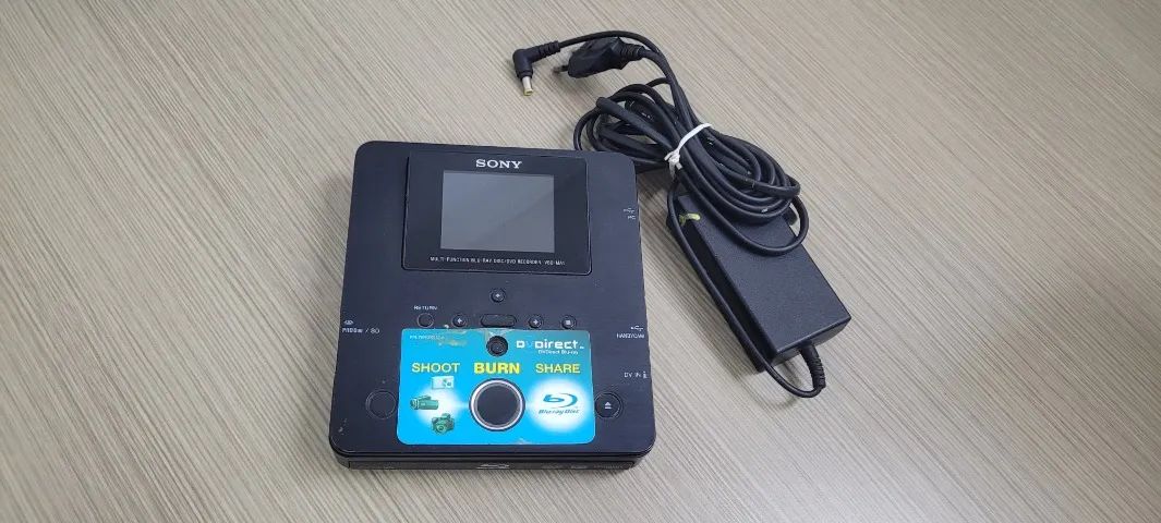Gravador-de-DVD-e-Blue-Ray-Sony-modelo-vbd-ma1 - DVD, Blu-Ray e