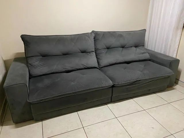 Sofá retrátil Suede aveludado - Foto 2