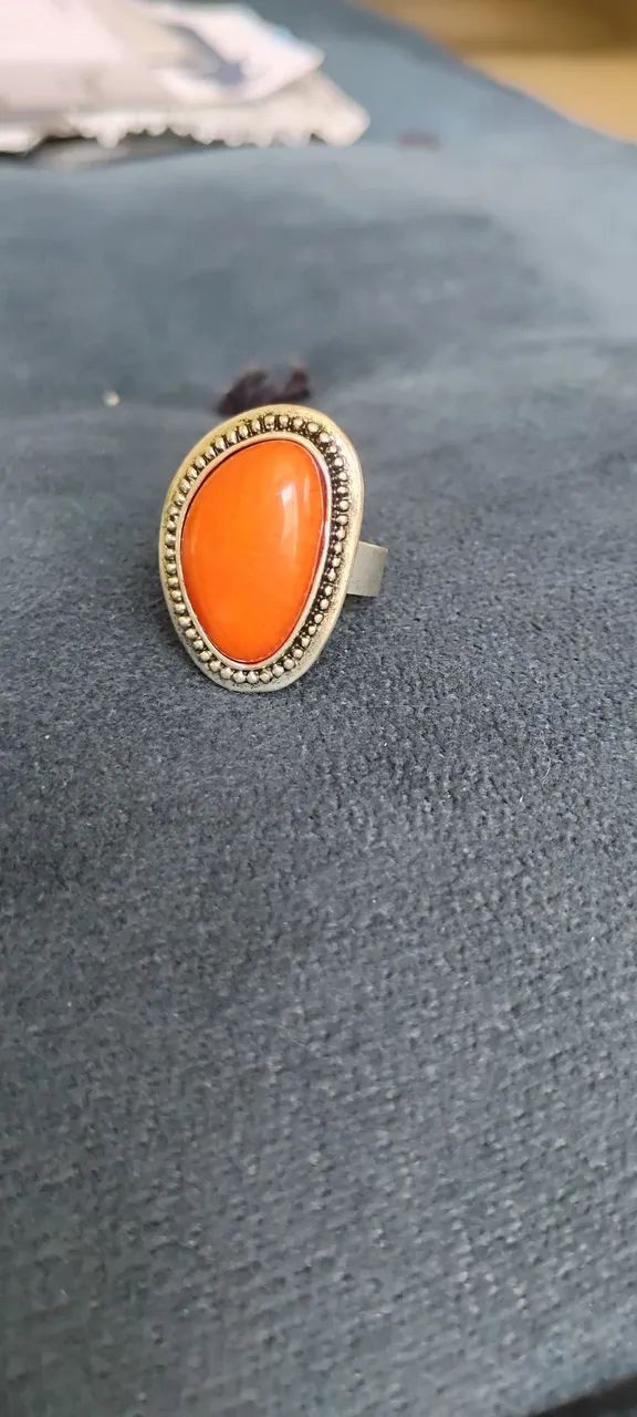 Anel ajustável com pedra laranja - Foto 2