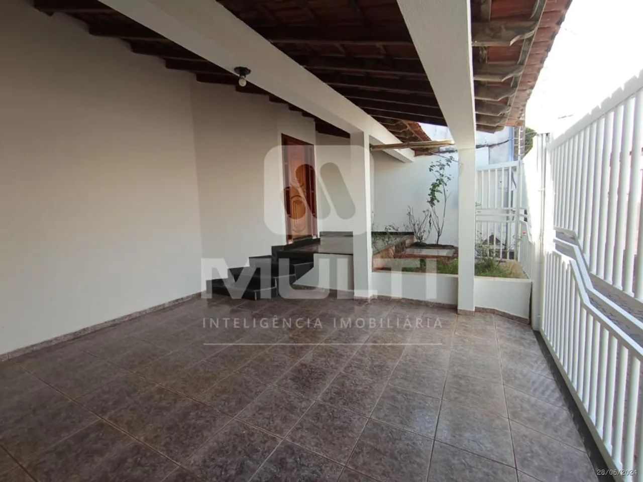 Casa - JARDIM BRASILIA