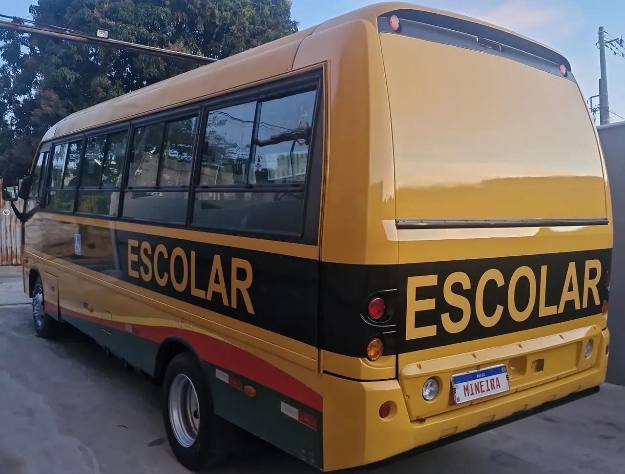 Microonibus Volare V8 2009 - Foto 4