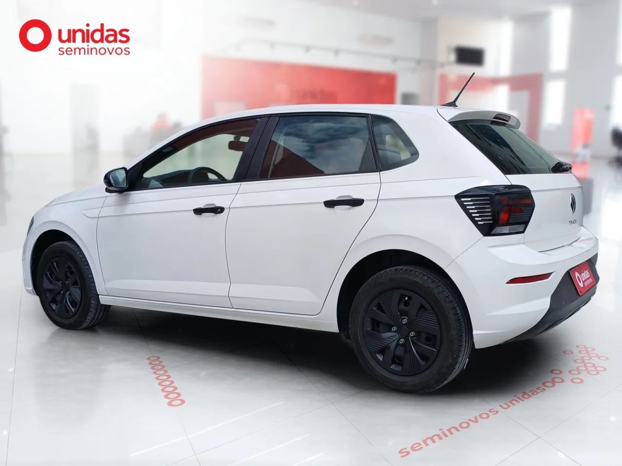 Volkswagen Polo Track 1.0 Flex 12V 5p, foto 6 de 16