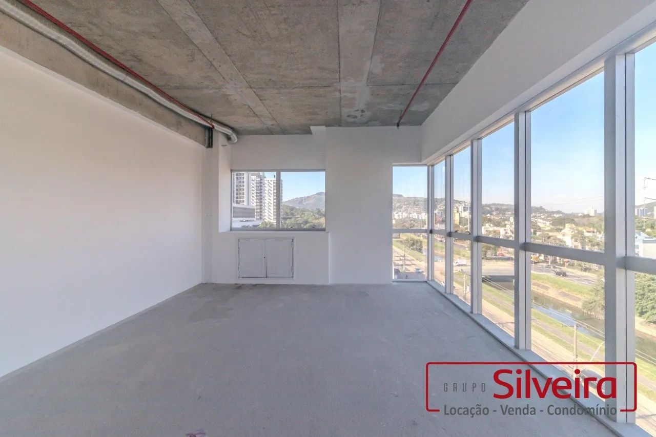 CONJUNTO COMERCIAL - JARDIM DO SALSO