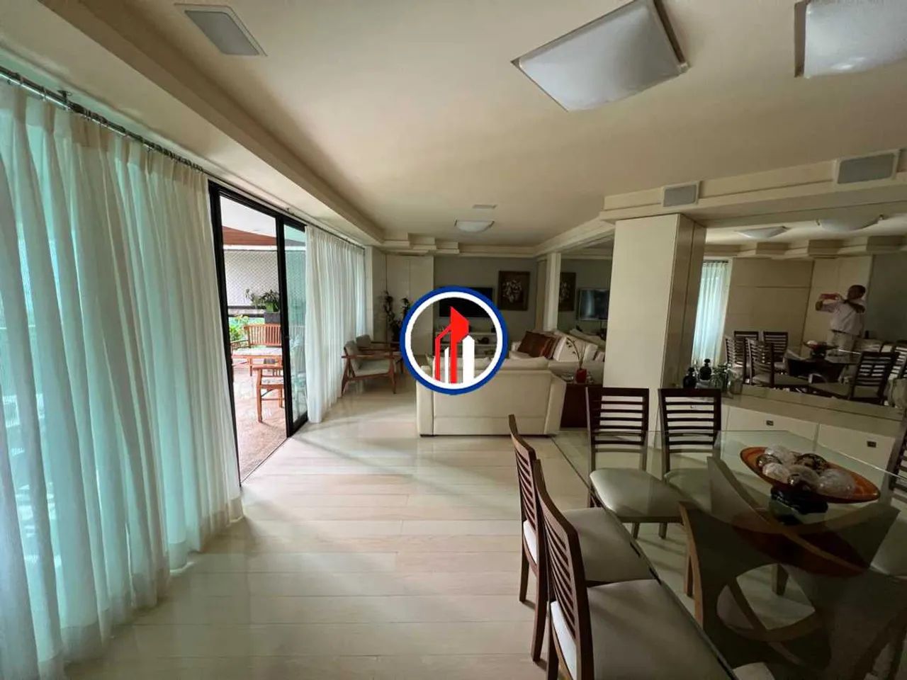 Apartamento : 3 Quartos - 2 vagas -209m² - Leblon - Foto 3