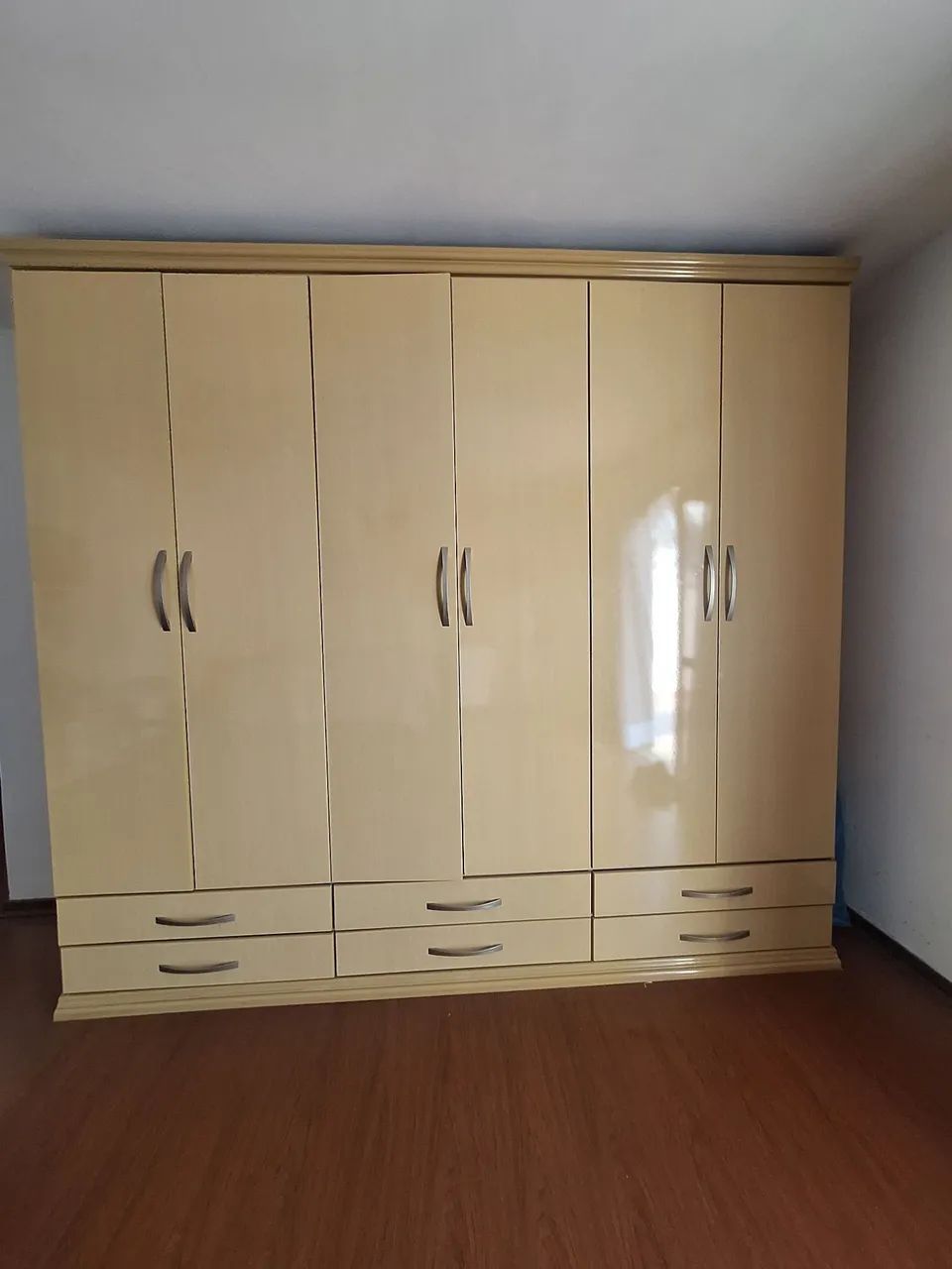 Vendo guarda roupa casal