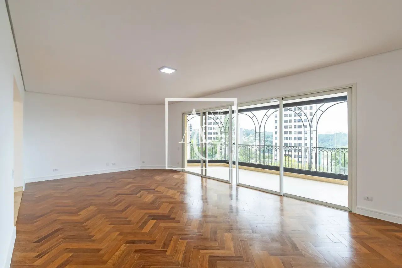 Apartamento de 347 m² e 4 suítes à venda no Panamby