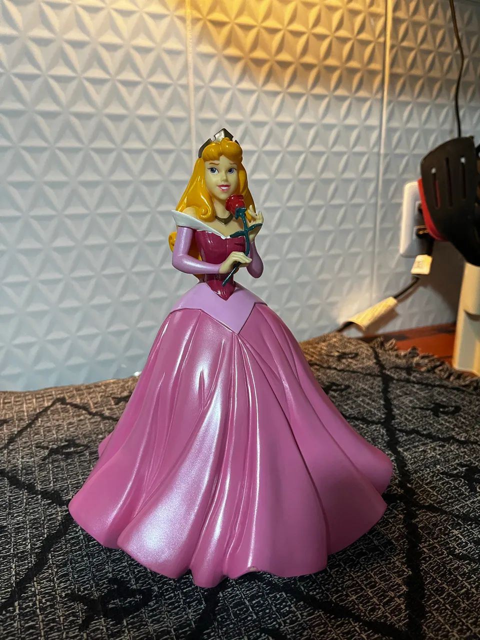 Bela adormecida aurora e fadinhas Disney funko/boneca/cofre - Foto 2