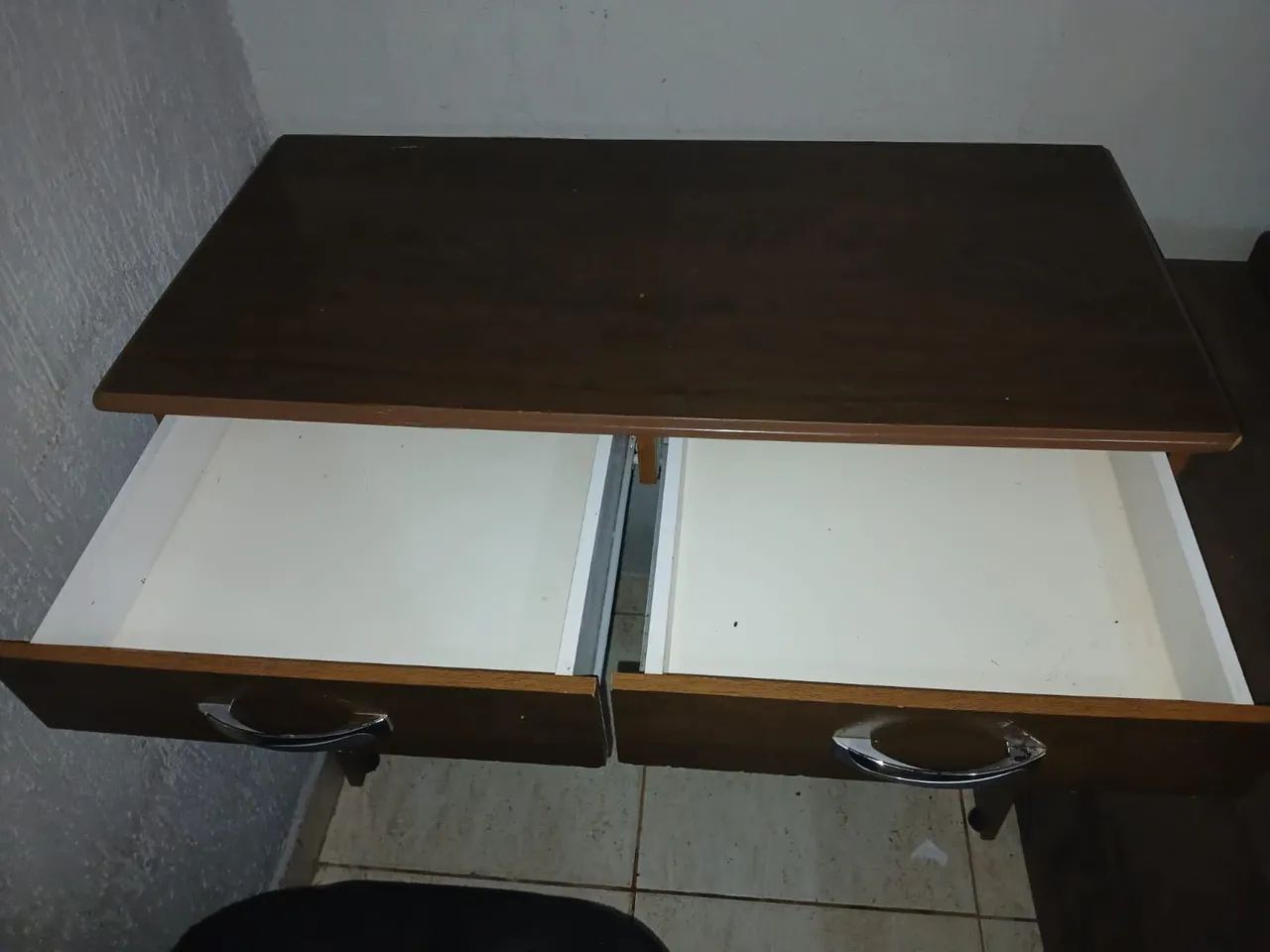 Escrivaninha +cadeira carapicuiba  - Foto 4