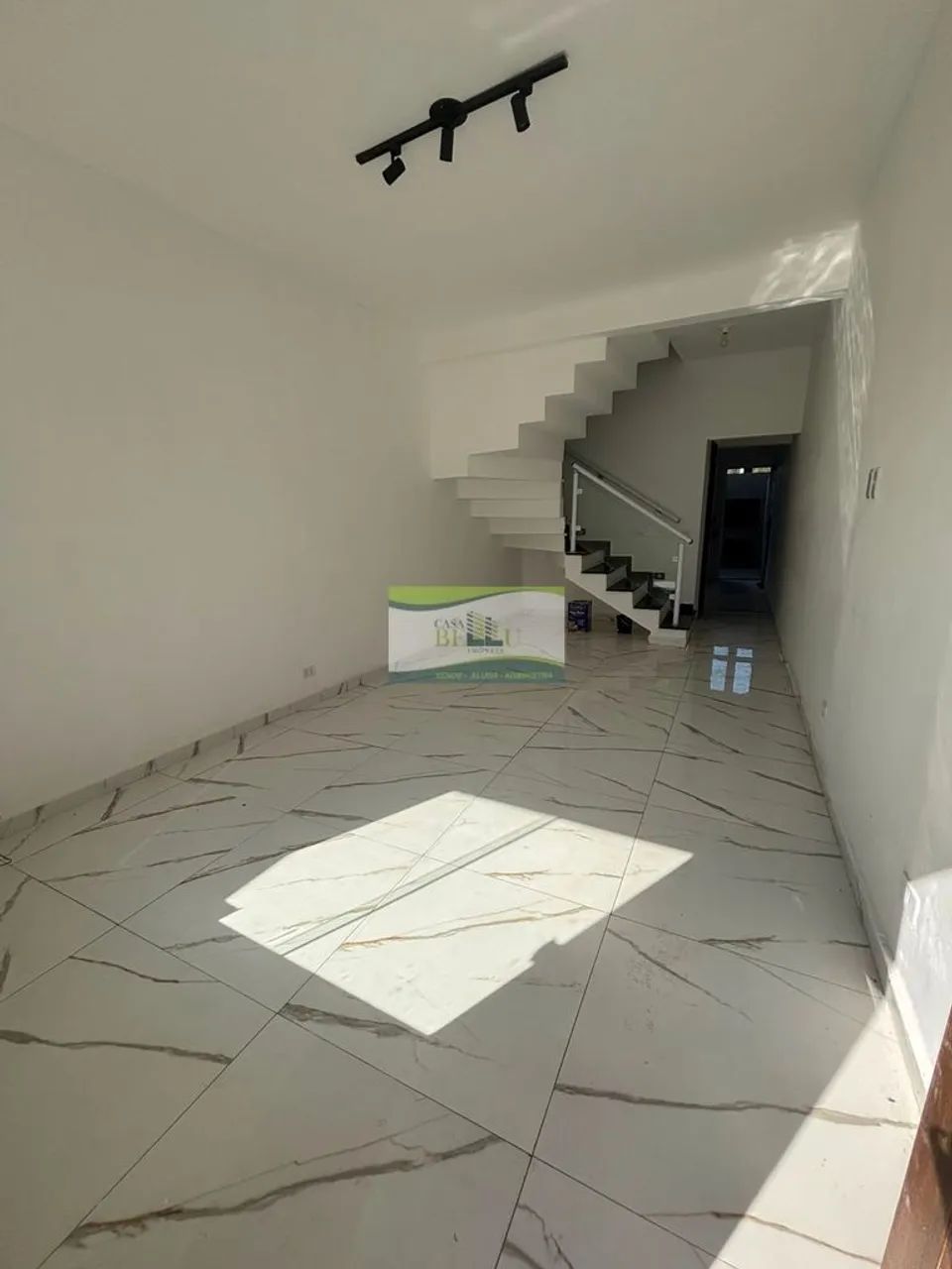 SOBRADO À VENDA  EXCELENTE OPORTUNIDADE! - Foto 3