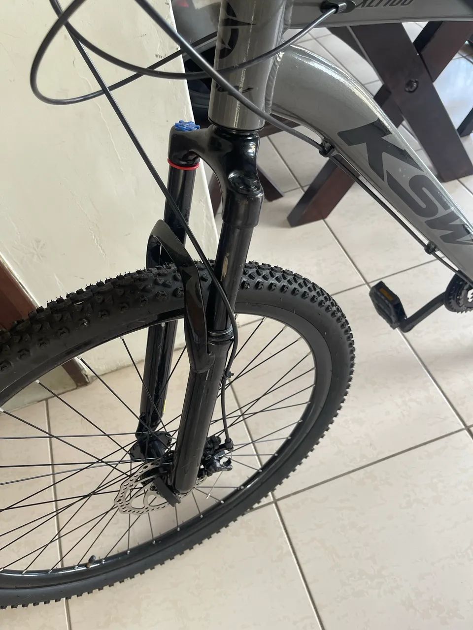 Bicicleta aro 29 KSW, quadro 21 e freio a disco. - Foto 2