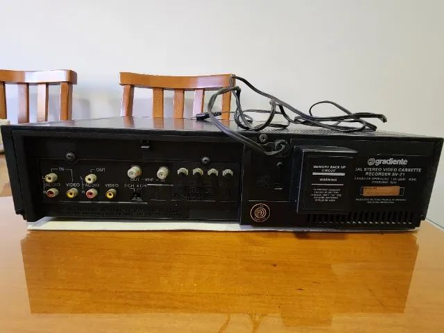 Vídeo Cassete Gradiente/JVC Stereo - Foto 5