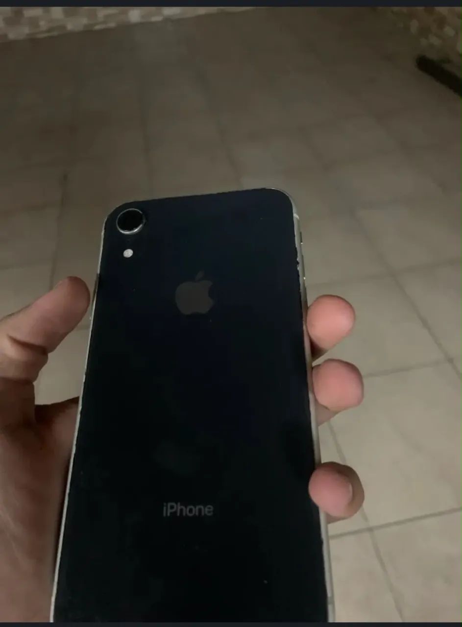 iPhone XR 64GB 