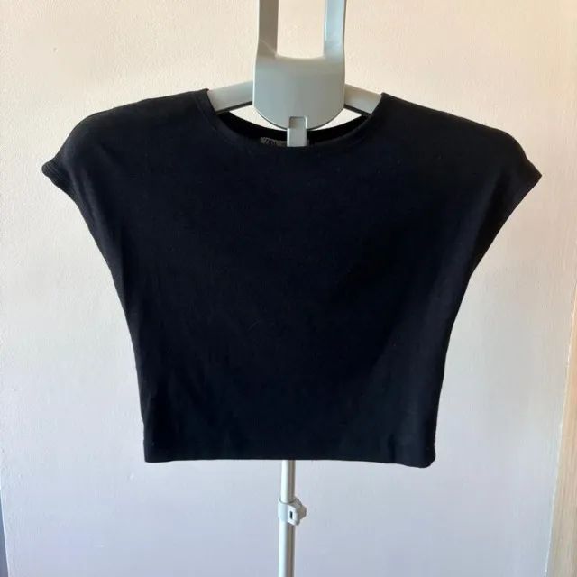 top preto zara