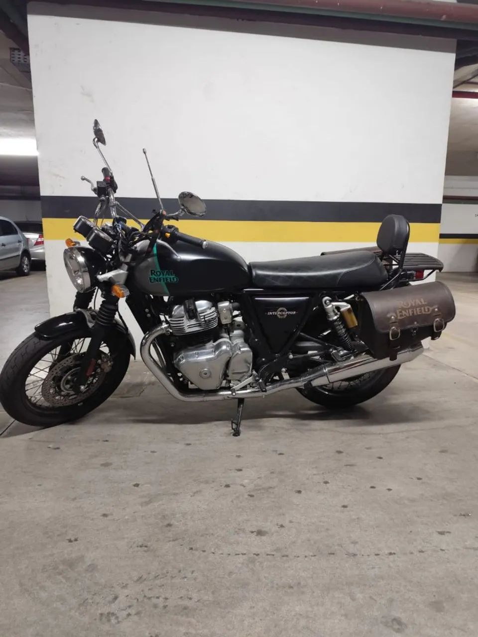 Interceptor 650, Royal Enfield, impecável 