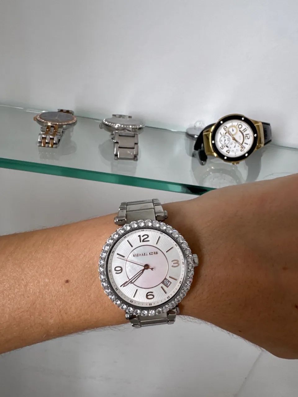 Relógio Michael kors original modelo suíço 